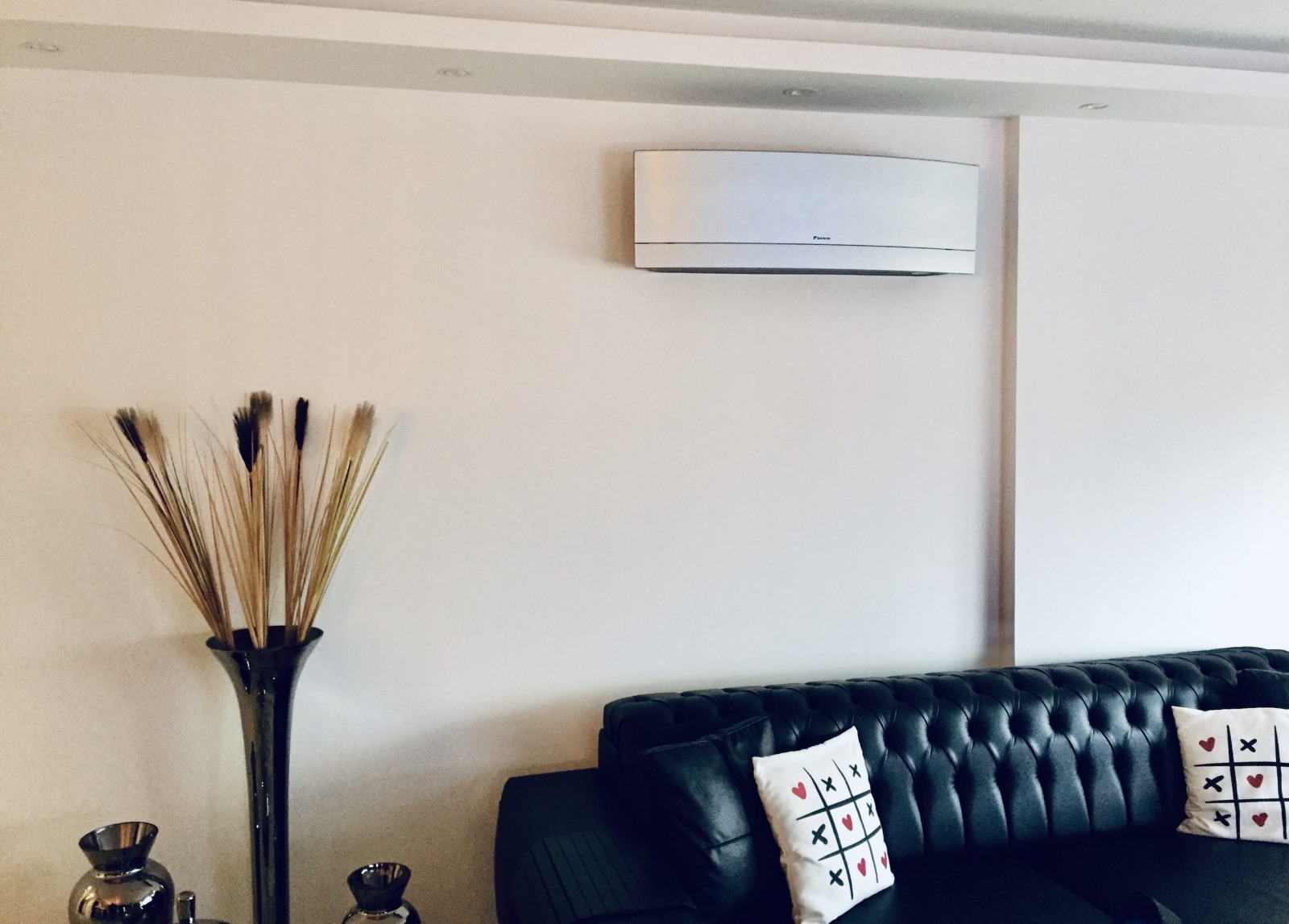 Daikin Emura Salon Montajı